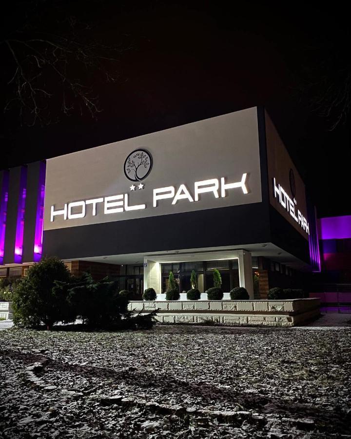 Hotel Park Opoczno Eksteriør bilde